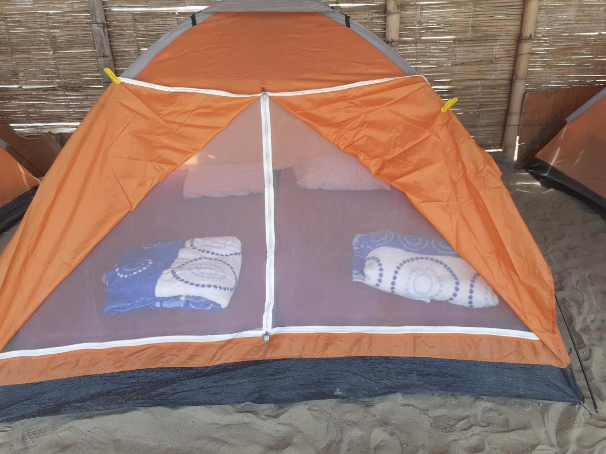 Pepon Surf Camp Hotel Mancora Exterior photo
