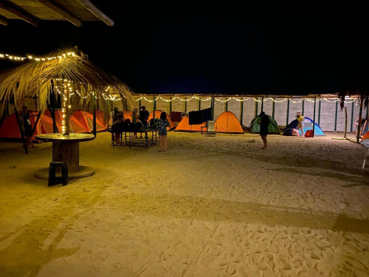 Pepon Surf Camp Hotel Mancora Exterior photo